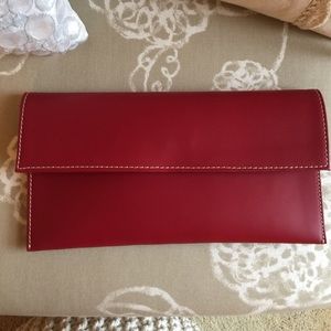 Vittoria Napoli red leather clutch